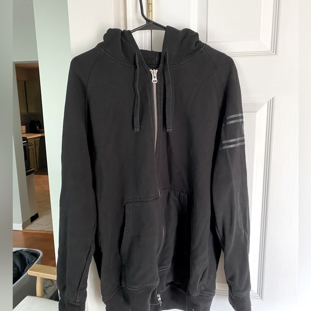 KITH logo sleeve zip up hoodie